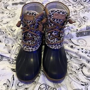 Sperry size 7 leopard print rain boots